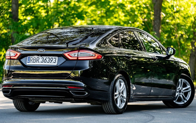 Ford Mondeo cena 59900 przebieg: 172556, rok produkcji 2015 z Brzozów małe 781